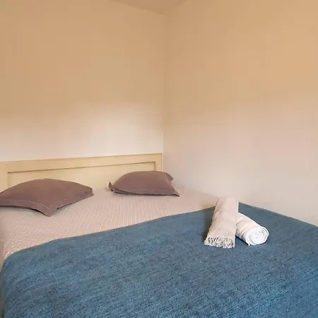 Un Petit Coin De France Parking Et Clim Apartment *